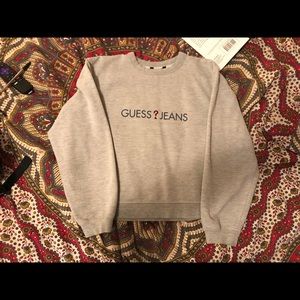 Guess Sweatshirt